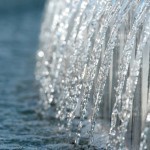 7106767-journee-mondiale-de-l-eau-l-unesco-met-l-accent-sur-les-liens-eau-energie