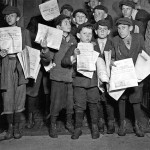 Lewis-Hine-After-midnight-April-17-1912-and-still-selling-extras.-Washington-DC