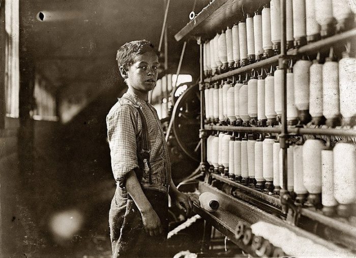 lewis-hine-child-labor-john-dempsey-1909