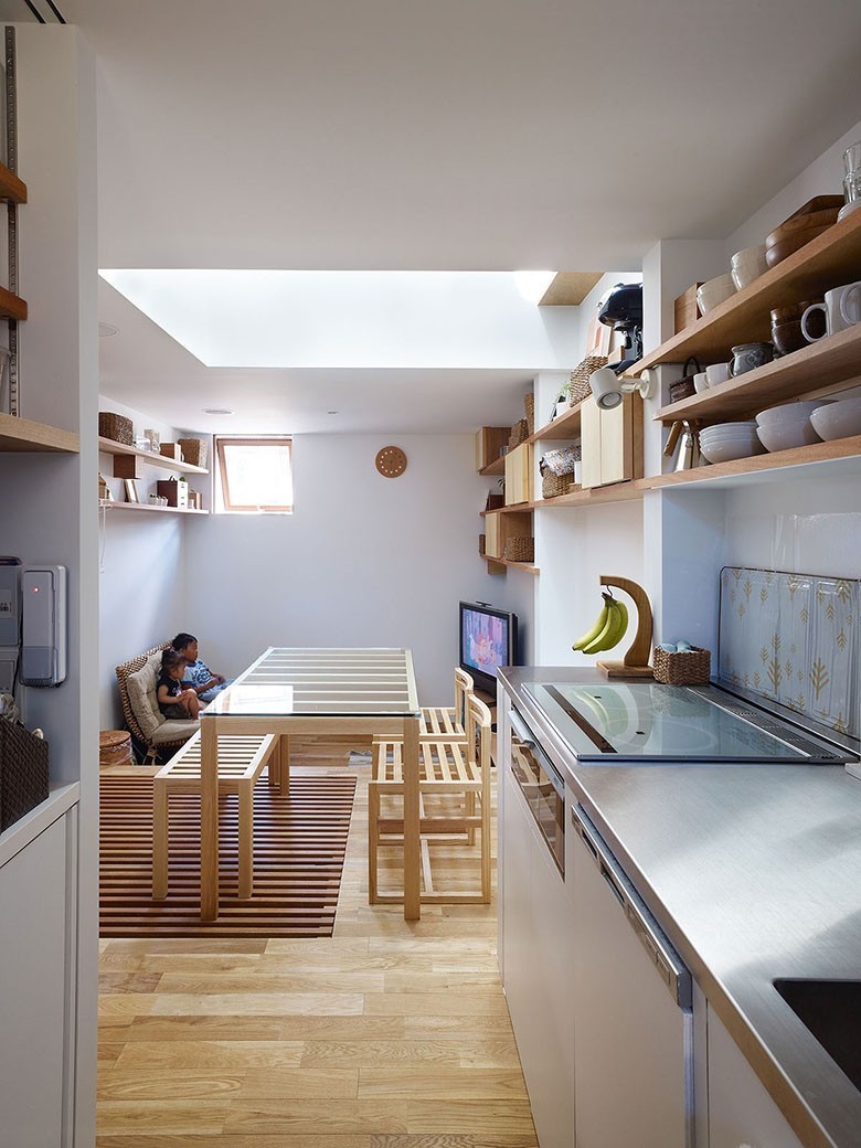 Small-house-in-Kobe-ideasgn7-FujiwaraMuro-Architects