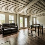 3_shipping-container-house