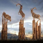 Amazing-driftwood-Wyvern-Dragon-by-sculptor-James-Doran-Webb3__880