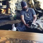 truckee-off-grid-cabin-4