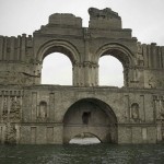 colonial-church-emerges-water-resevoir-temple-santiago-quechula-mexico-2