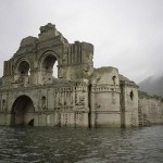 colonial-church-emerges-water-resevoir-temple-santiago-quechula-mexico-3