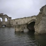 colonial-church-emerges-water-resevoir-temple-santiago-quechula-mexico-5