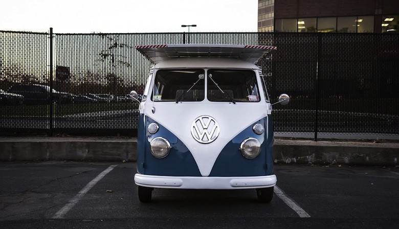 Classic-1966-VW-Bus-Solar-Powered-Electric-Motor21