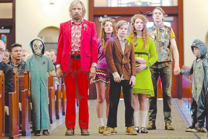 Une famille préparée à tout, sauf au monde moderne ! (Captain Fantastic)