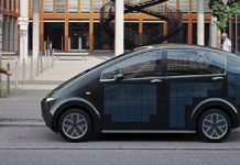 Sion : la voiture électrique qui se recharge toute seule au soleil !