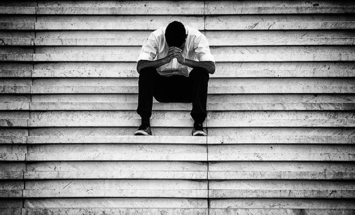 Enquête : "Travailler ne protège plus de la pauvreté"