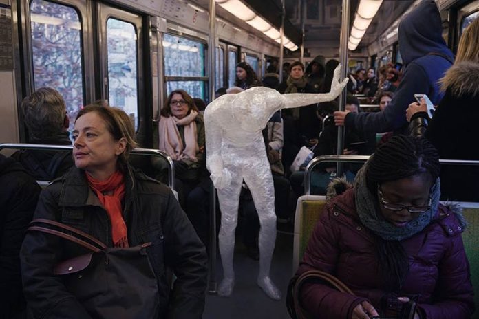 Rendre leur visibilité aux « invisibles » : un projet artistique percutant