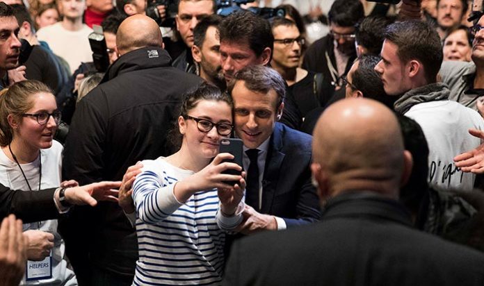 Macron : censure, manipulation et marketing. L’ère de la « politique-réalité »