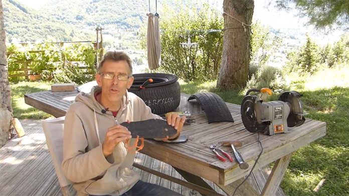 « J’ai fait ma chaussure avec un pneu » : l’astuce de Barnabé, bricoleur du web