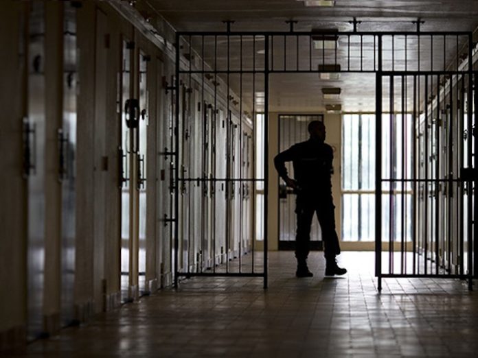 « Quand je convertis quelqu’un, je le convertis vraiment à la haine » : rencontre avec un faux prophète