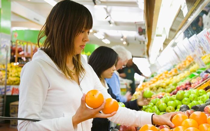 Voici pourquoi le « bio » est si cher dans la grande distribution…