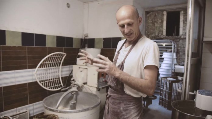 La naissance d’un pain : un discours puissant sur une guerre invisible