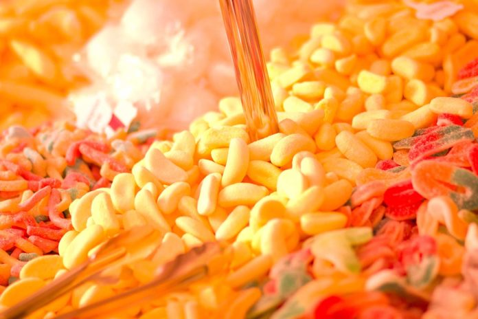 Le sucre, un poison quotidien dénoncé par un médecin endocrinologue