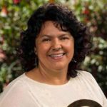 dt.common.streams.StreamServer.cls