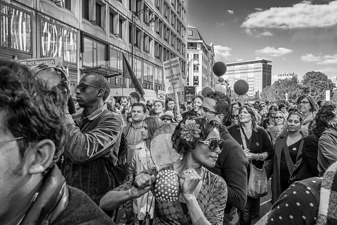 Tam Tam ! La « guerre » contre l’austérité est déclarée en Belgique