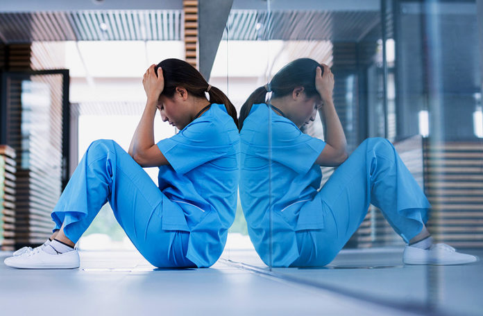 Hôpital à la dérive, patients en danger (Documentaire)