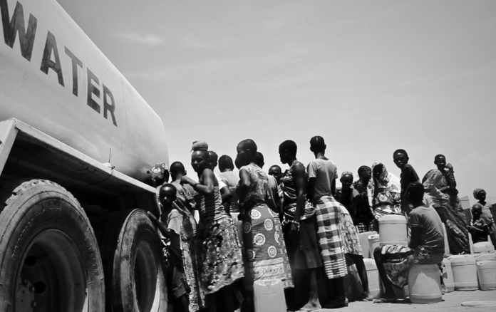 Au Kenya, le changement climatique menace déjà la vie des nomades (Reportage)