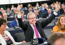 Articles 11/13 : la liberté du web sacrifiée sous un tonnerre d’applaudissements