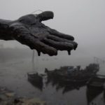 award-winning-chinese-photographer-vanished-lu-guang-china-xinjiang-5c04e3d592265__700