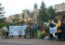 Ces citoyens recyclent pour soutenir des enfants en situation de handicap