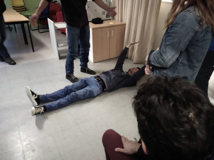 Gilets jaunes : des formations à la désobéissance civile à Paris