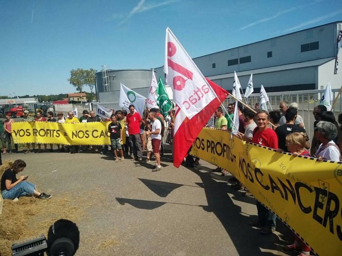 G7 : Une usine Bayer-Monsanto bloquée par des citoyens militants