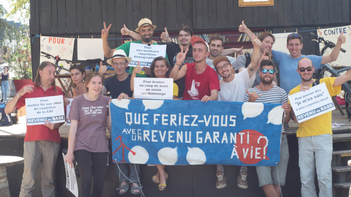 Revenu de base : un tour national à vélo pour une société plus juste