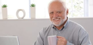 Étude : 11 milliards de micro-plastiques dans une tasse de thé en sachet PET