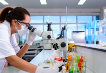 Konsoleader : pour un contrôle citoyen en laboratoire des produits de consommation