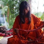 Copyright J.ORAIN Association Amazônia . 17 . Fabrication Kioshka Colliers masculin Ashaninka