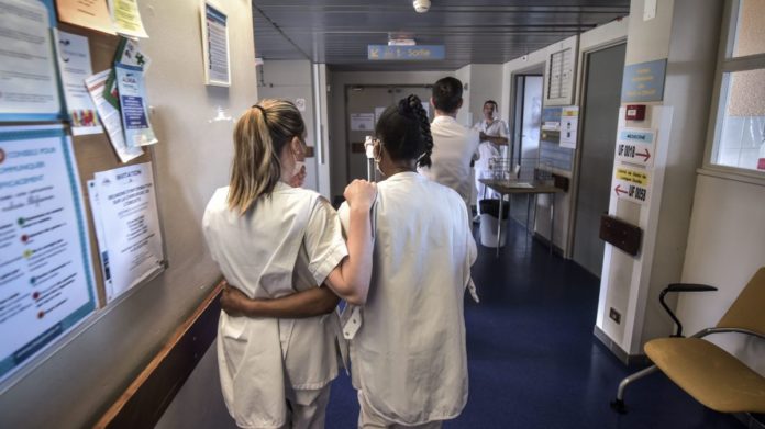 Une Solidarité virale : le réveil des communs face au Covid-19