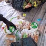 freeganisme-Contenu-dune-poubelle-produits-secs