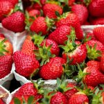 strawberries-1396330_1280