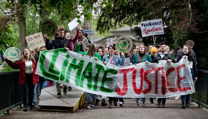 Etude : les jeunes n’ont jamais été aussi anxieux