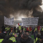 UN PEUPLE 11 © Les films Velvet