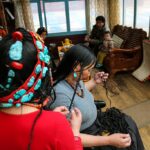 1024px-Tibetan_Female_Headdress_in_Kham_Derge_Mesho