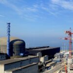 1920px-Flamanville_2010-07-15