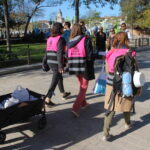 IMG_3887 Gamelles pleines La Rochelle maraude dans le centre-ville et sur le Vieux Port crédit Jenny Delrieux