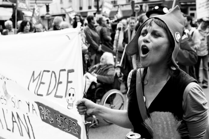 5ème République : en finir avec le vieux monde