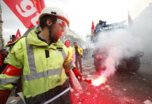 Retraites et loi Liot : la Macronie et LR piétinent la démocratie