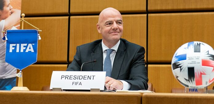 La FIFA : enfin épinglée pour son greenwashing au Qatar