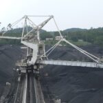 1024px-Tanjung_Bara_Coal_Terminal,_East_Kalimantan