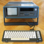 Commodore_SX-64_front_2