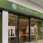768px-Magasin_Yves_Rocher_au_centre_commercial_de_Beynost_(février_2020)