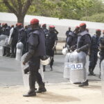 1024px-La_police_á_dakar