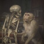 434px-Affe_vor_Skelett